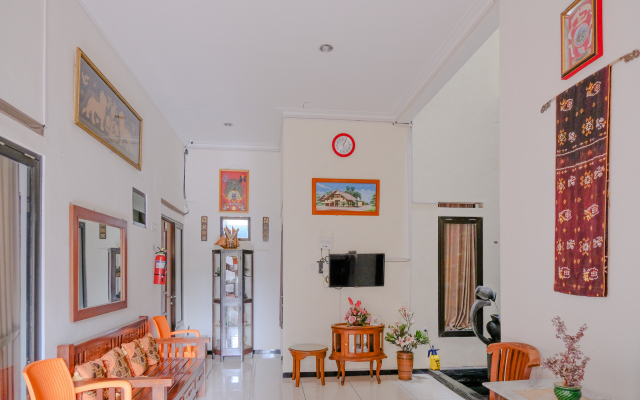 OYO 2317 Griya Merjosari Family Syariah