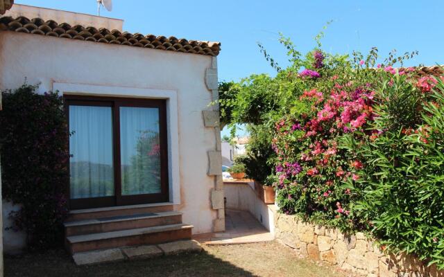 Holiday House, La Conia Cannigione