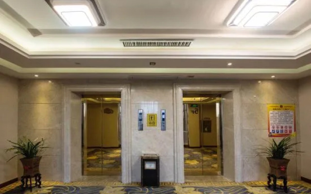 Lufeng Yating Holiday Hotel