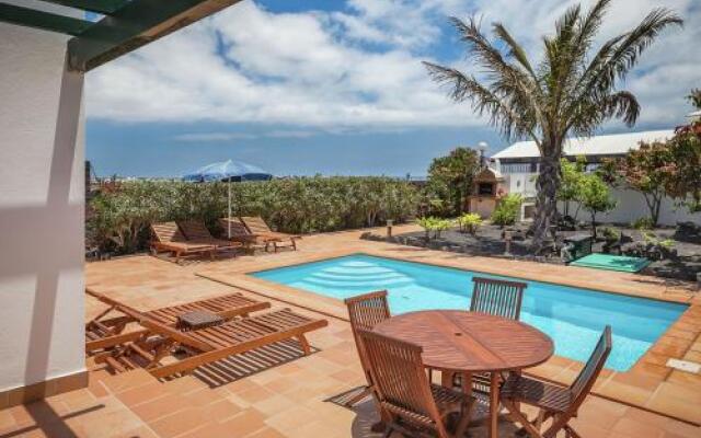 Villa Mango