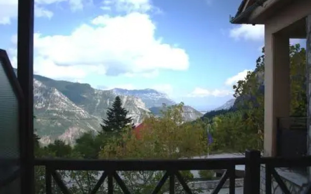 Zampakas Panorama Hotel