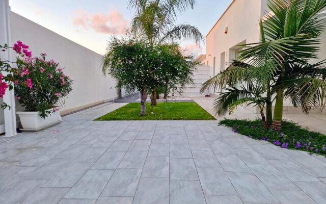 Golden Holiday 2 Ville con piscine indipendenti e separate