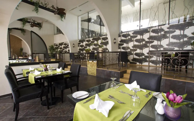 Golden Tulip Al Jazira Hotel