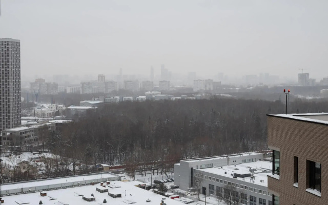 Two cities on Admiral Makarov Street 6A