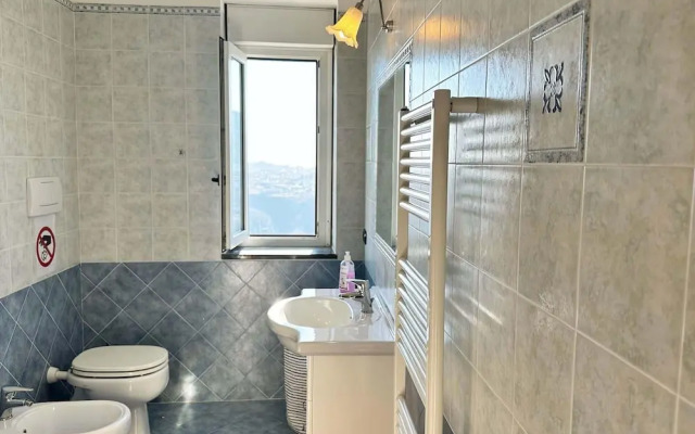 Lovely 6-bed Apartment on the Amalfi Coast