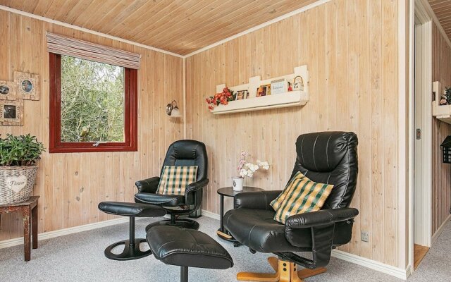 Attractive Holiday Home in Løgstør With Garden Furniture