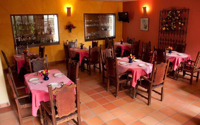 Hotel Colonial Plaza