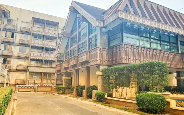 SweetSuites at Pine Crest #T3-239