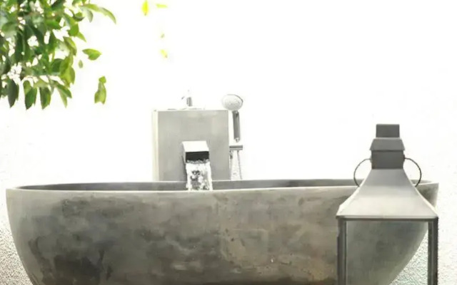 Constance Tekoma. Rodrigues