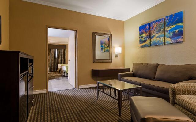 Best Western Royal Sun Inn & Suites