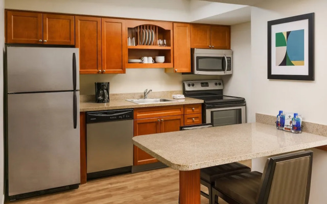 Residence Inn Hartford Windsor