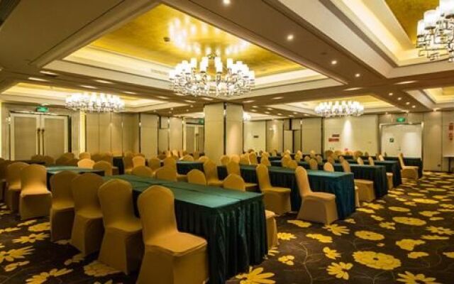 Shilin Tongce International Hotel