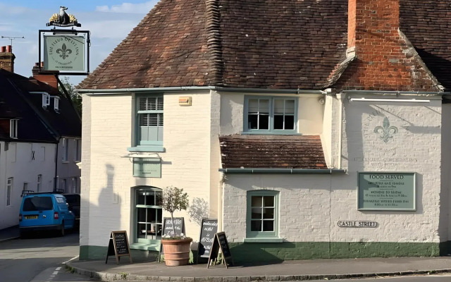 The Fleur de Lys Inn