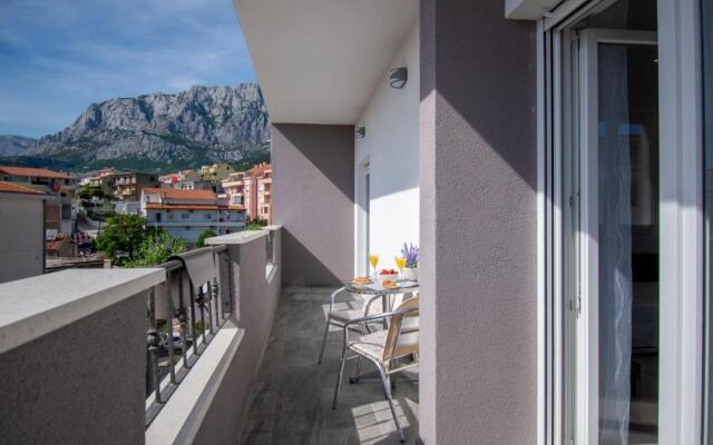 A2+2 - Lavanda Centar Makarska - Sea View