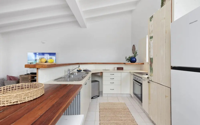 Castaway in Tugun