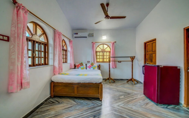 OYO Home 19757 Divine 3BHK