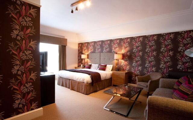 The Townhouse Hotel