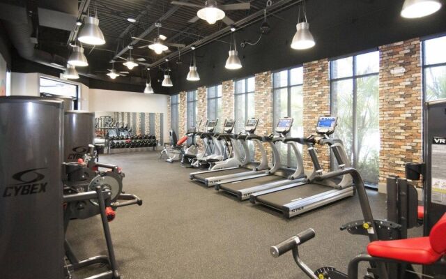 Aurora House In Davenport