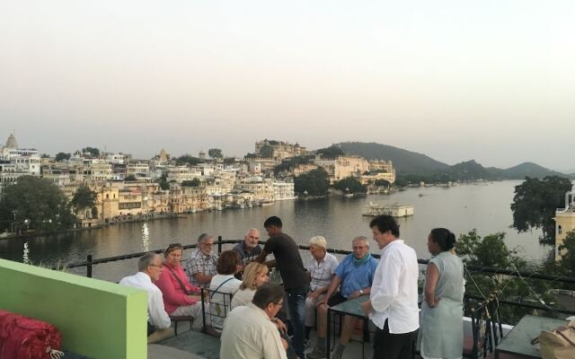 Hotel Hanuman Ghat