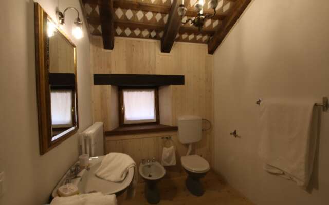 Golden Spur Cottage