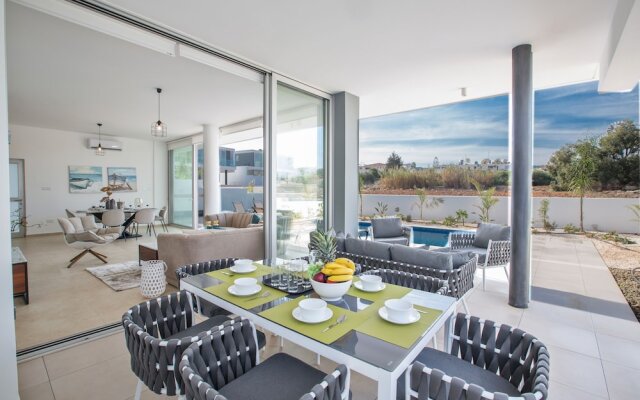 "villa Prol20, Contemporary 3bdr Protaras Villa With Pool, Close to the Beaches"
