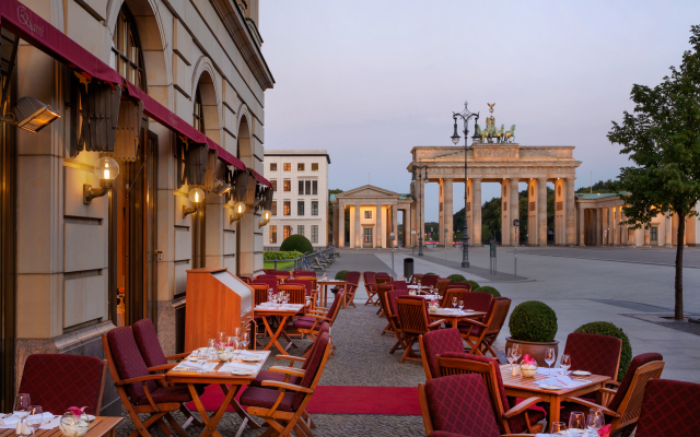 Отель Adlon Kempinski