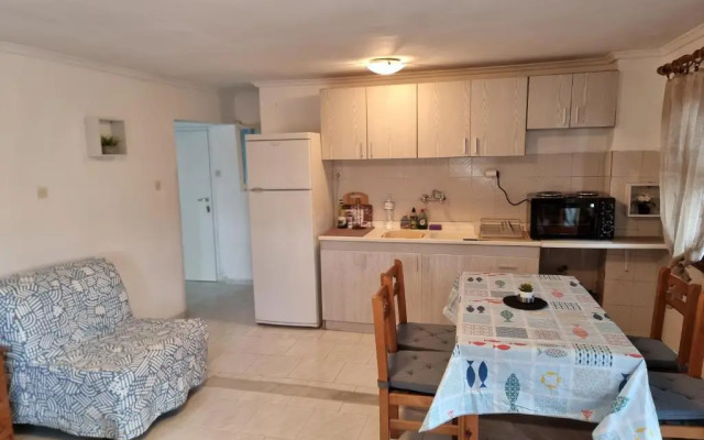 Alice Wonderland Studio 1- Nea Flogita Halkidiki