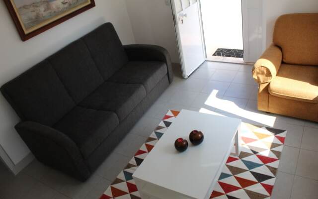 Quiet Villa near River and Nature by Rental4all