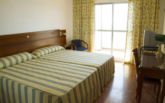 Port Europa Hotel