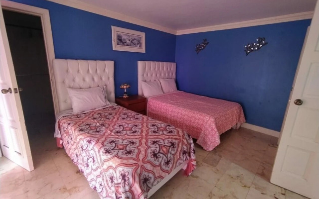 Calle Dr Adolfo Rosado Salas 164