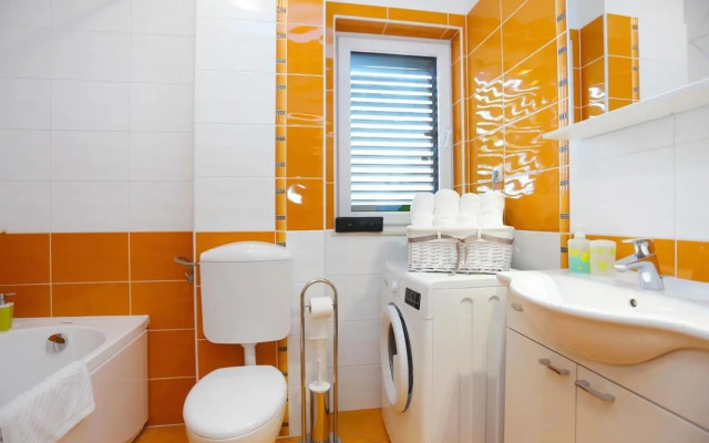 Apartments by the sea Trogir - 16211