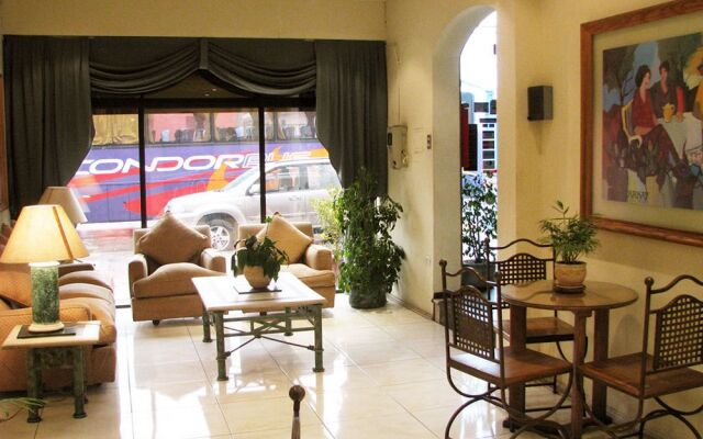 Hotel Dacarlo