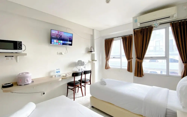 Modern Studio At Elvis Tower Apartment
