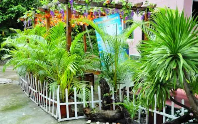Sanya Dannan Youth Hostel