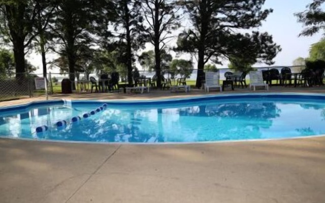 Lewis and Clark Resort