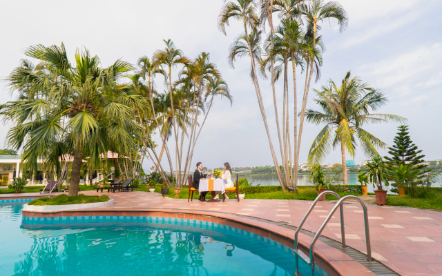 Century Riverside Hotel Hue
