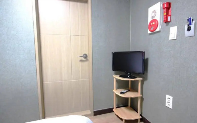 Myeongdong Hello Residence
