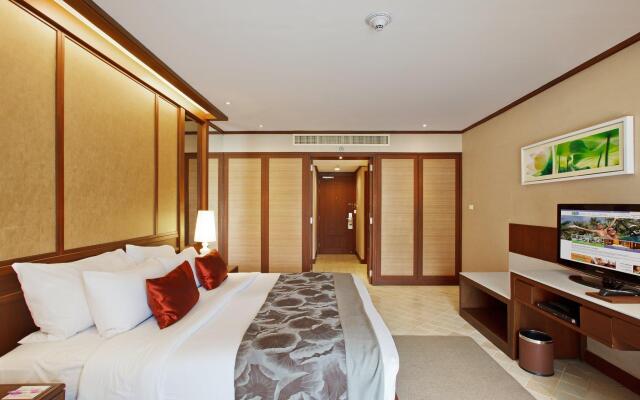 Holiday Inn Resort Phuket by IHG