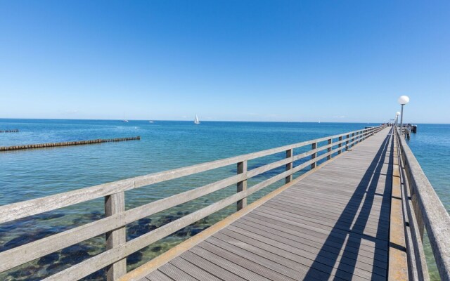 Appealing Apartment in Ostseebad Kühlungsborn near Sea Beach