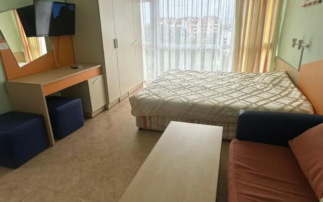 Elit 2 Apartment