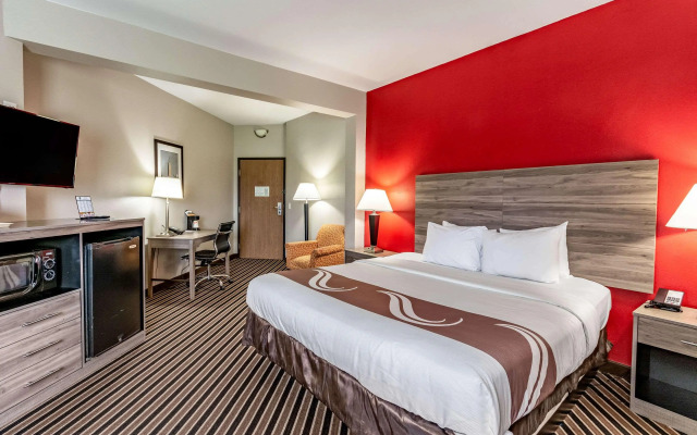 Quality Suites I-44