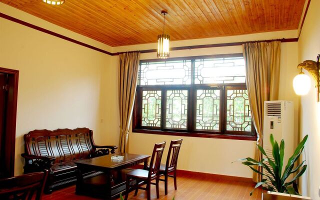 Yangshuo Dongling Resort