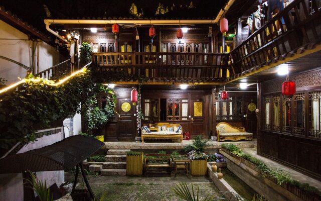 Travel Around the World Inn