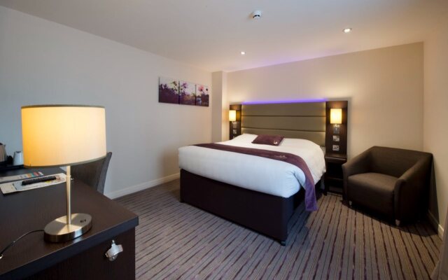 Premier Inn Leeds City Centre (Whitehall Road)