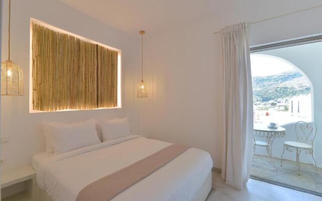 Scenic Studio 4 Batsi Andros