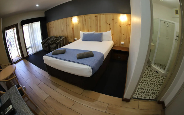 Sleepy Hill Motor Inn