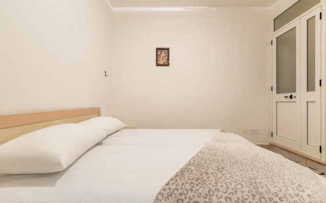 4089 Villino Mondonuovo by Barbarhouse