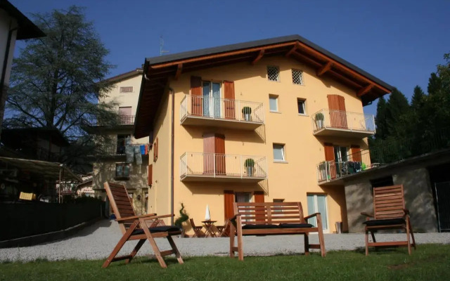 Via Fantoni 4