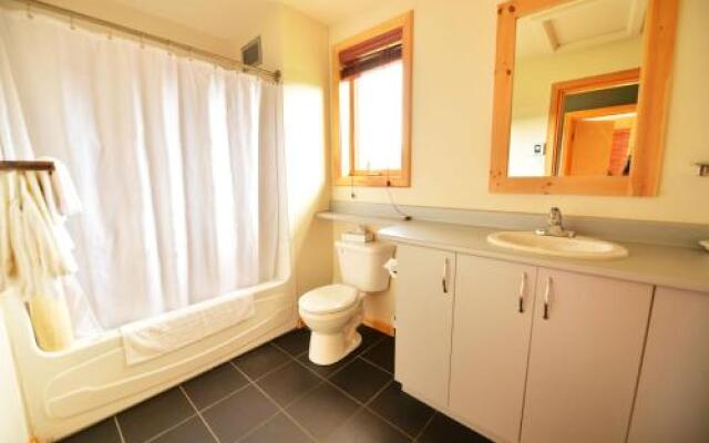 Station Touristique Pin Rouge