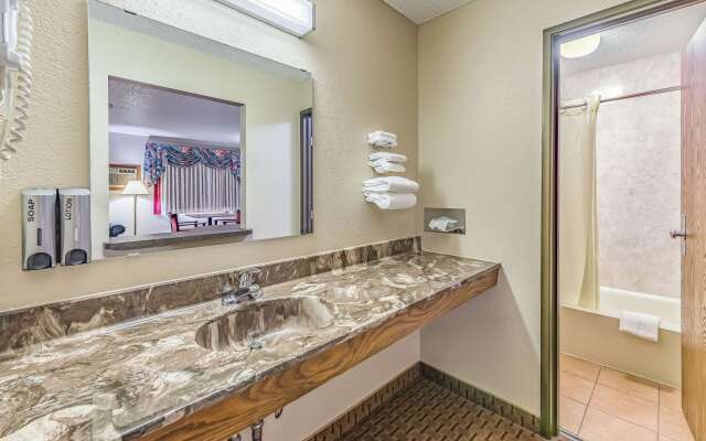 Rodeway Inn Saint Joseph